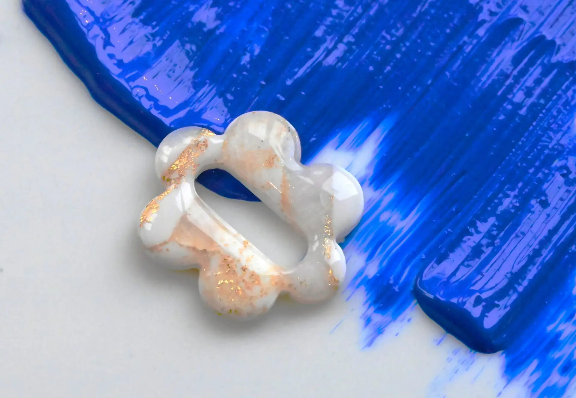 Boucle d'oreille interchangeable